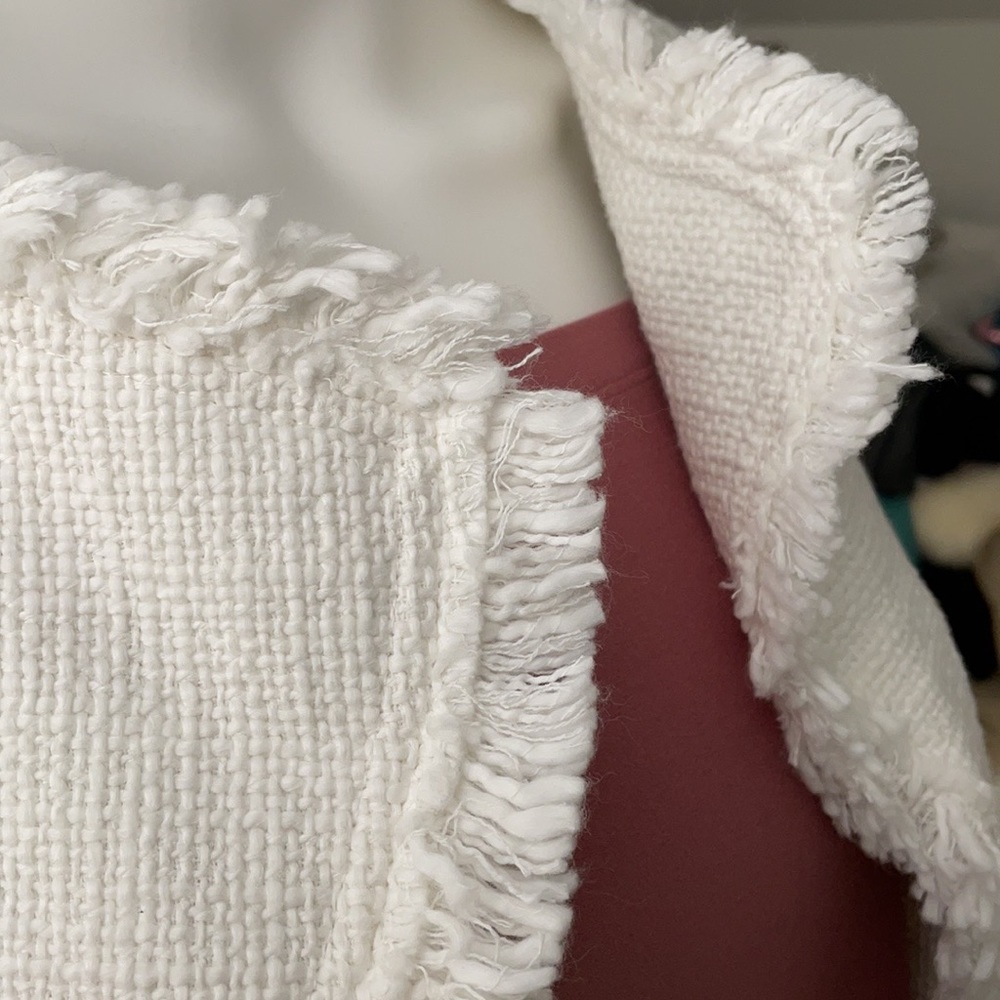 White jacket - Picture 3 of 5